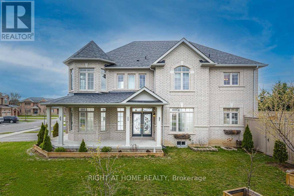 Brampton (vales Of Castlemore), ON L6P2X4,22 VANWOOD CRESCENT