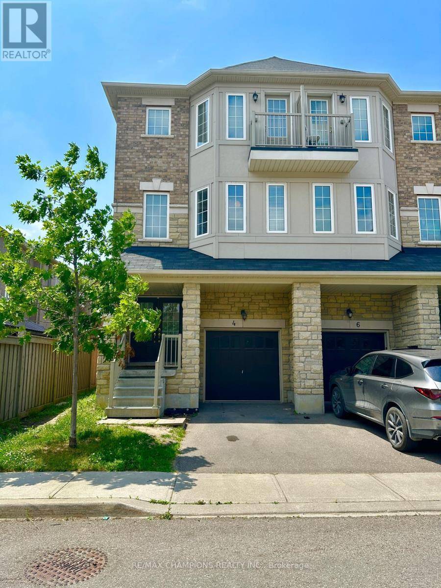 4 HOBART GARDENS, Brampton (heart Lake East), ON L6Z0J1