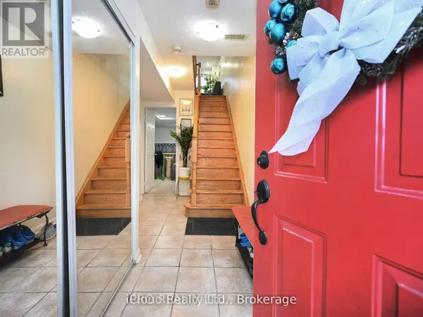 Mississauga (hurontario), ON L4Z4C7,80 Acorn PL #166