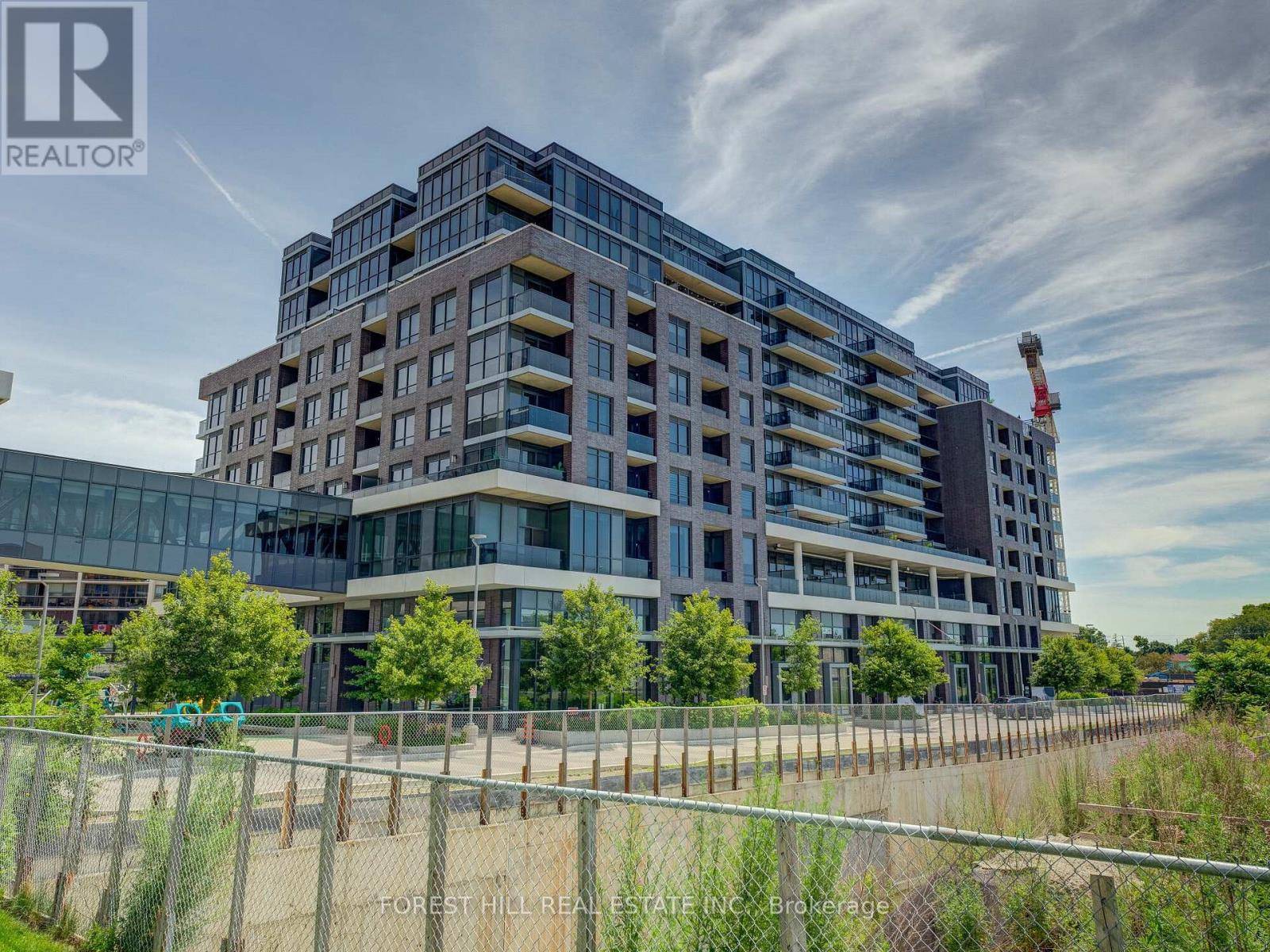 10 Gibbs RD #415, Toronto (islington-city Centre West), ON M9B6L6