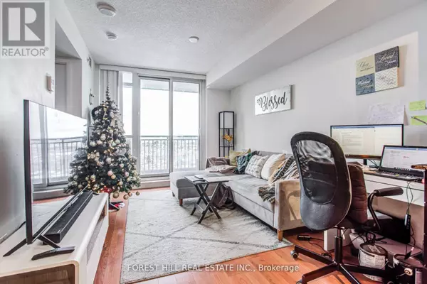 Toronto (yorkdale-glen Park), ON M6A0A5,800 Lawrence AVE West #1721