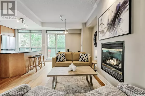 Toronto (mimico), ON M8V4C1,80 Palace Pier CT #201