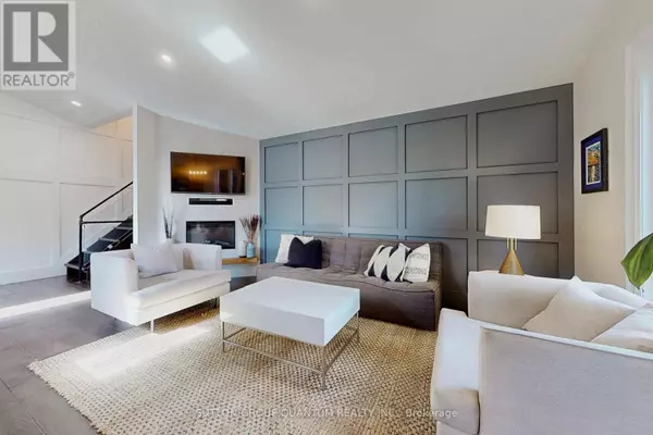 Oakville (wo West), ON L6L2H4,2368 VENTURA DRIVE