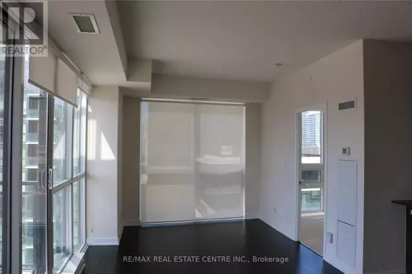 Mississauga (city Centre), ON L5B0G4,510 Curran PL #804