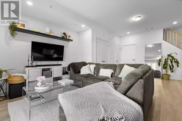 Mississauga (erin Mills), ON L5L2M5,3476 Widdicombe WAY #9