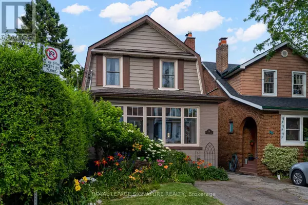 81 FOURTH STREET, Toronto (new Toronto), ON M8V2Y4