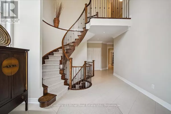 Oakville (jc Joshua Creek), ON L6H0B9,2394 ROBMAR DRIVE