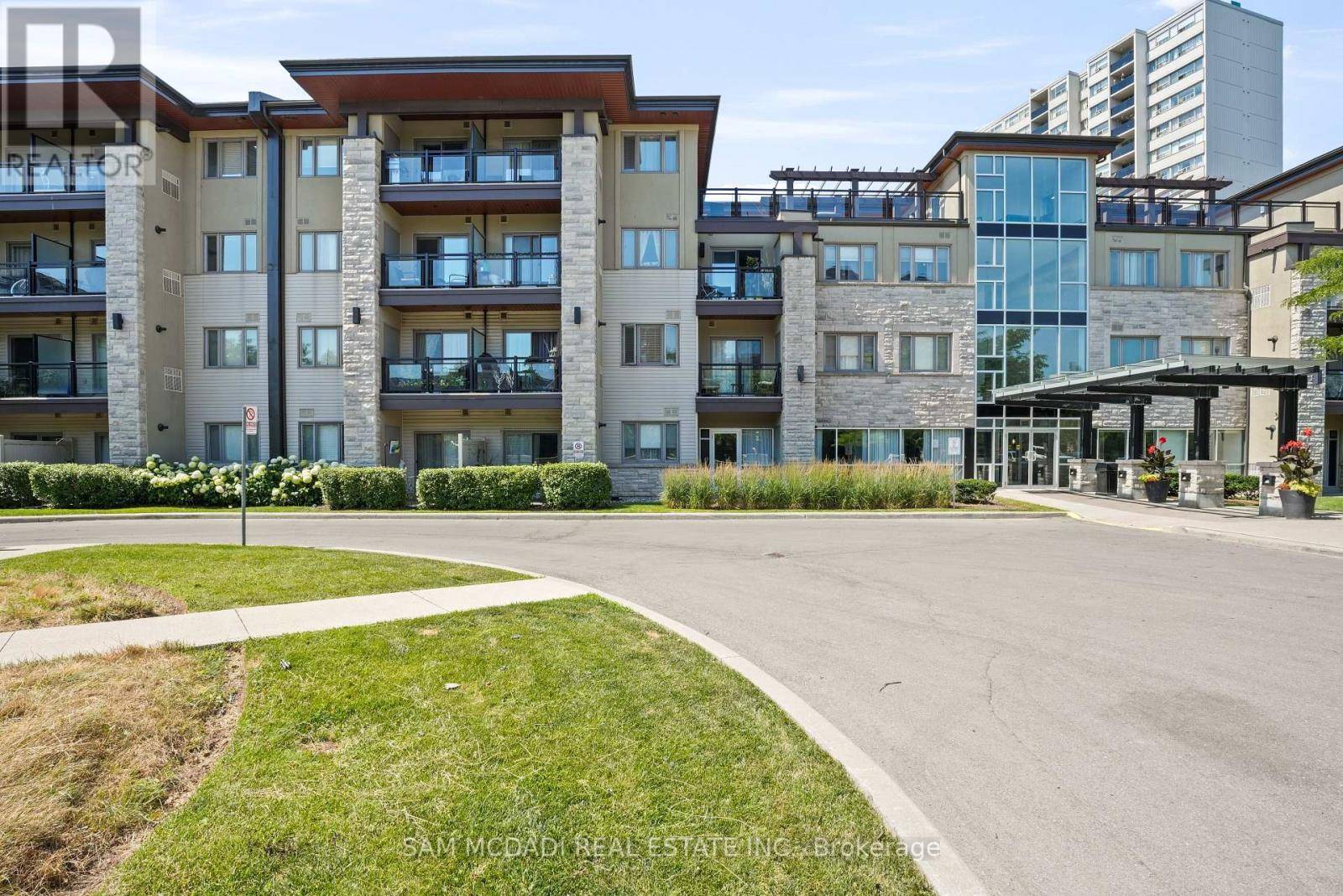 570 Lolita GDNS #131, Mississauga (mississauga Valleys), ON L5A0A1
