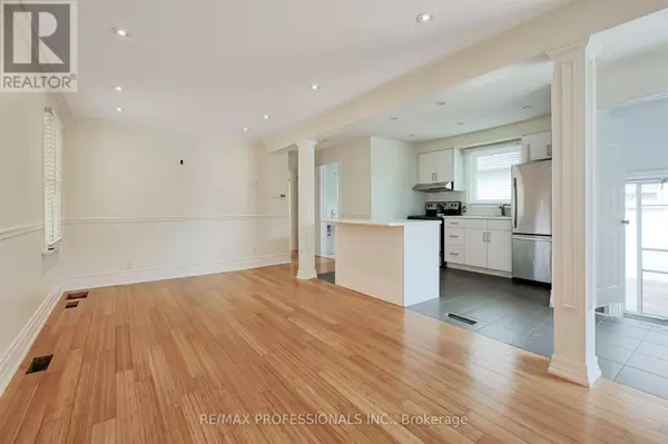 Mississauga (lakeview), ON L5E2M5,1026 Haig BLVD #Main