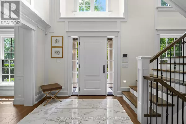 Oakville (oo Old Oakville), ON L6J3M7,55 ALLAN STREET