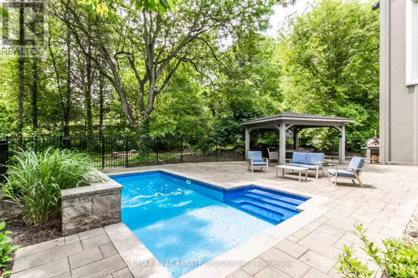 Burlington, ON L7P0K1,6353 MCNIVEN ROAD