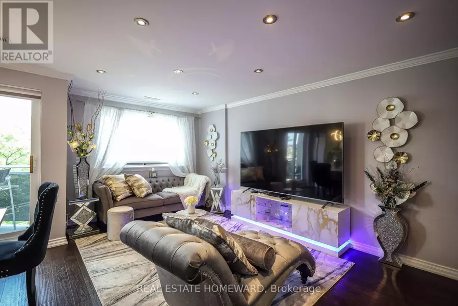 2001 BONNYMEDE DRIVE, Mississauga (clarkson), ON L5J4H8