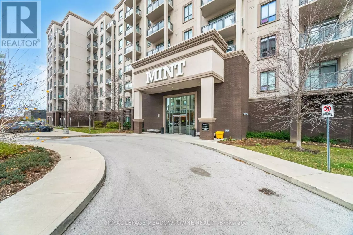 Oakville (wm Westmount), ON L6M0Y5,2490 Old Bronte RD East #406