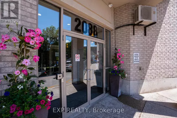 Toronto (weston), ON M9N3Z9,2088 Lawrence AVE West #1002