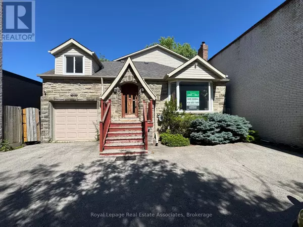 270 LAKESHORE ROAD E, Mississauga (port Credit), ON L5G1H1