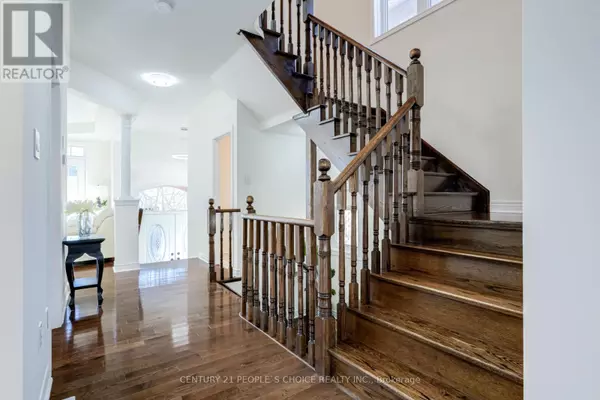 Brampton (bram West), ON L6Y0N8,25 FAHEY DRIVE