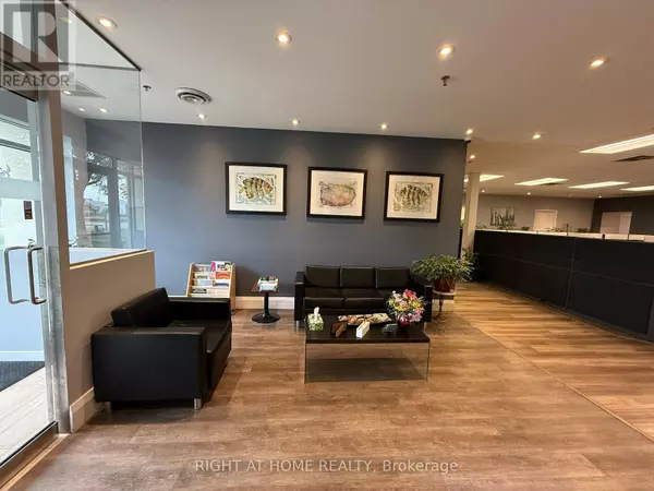 Toronto (york University Heights), ON M3J2M2,300 Supertest RD #3