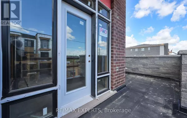 Oakville (go Glenorchy), ON L6M5S2,3304 AZAM WAY