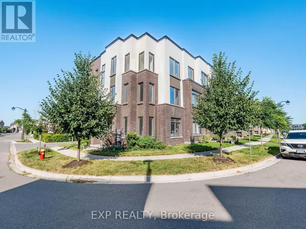 Oakville (go Glenorchy), ON L6H7C3,3128 MINTWOOD CIRCLE