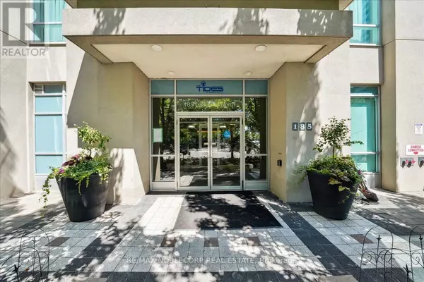 Toronto (mimico), ON M8Y0A1,185 Legion RD #1403