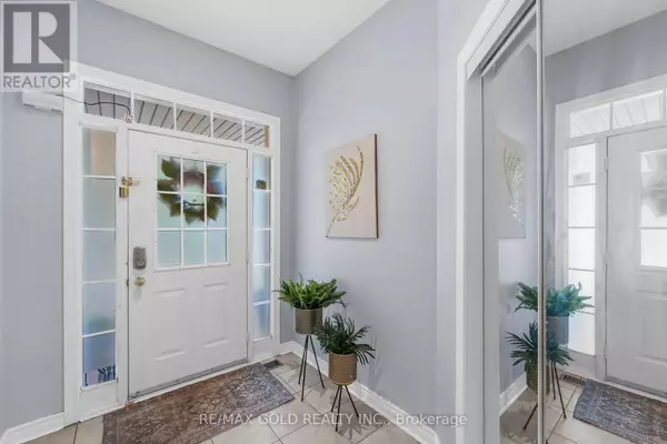 Brampton (bram West), ON L6Y5M5,22 NATHANIEL CRESCENT