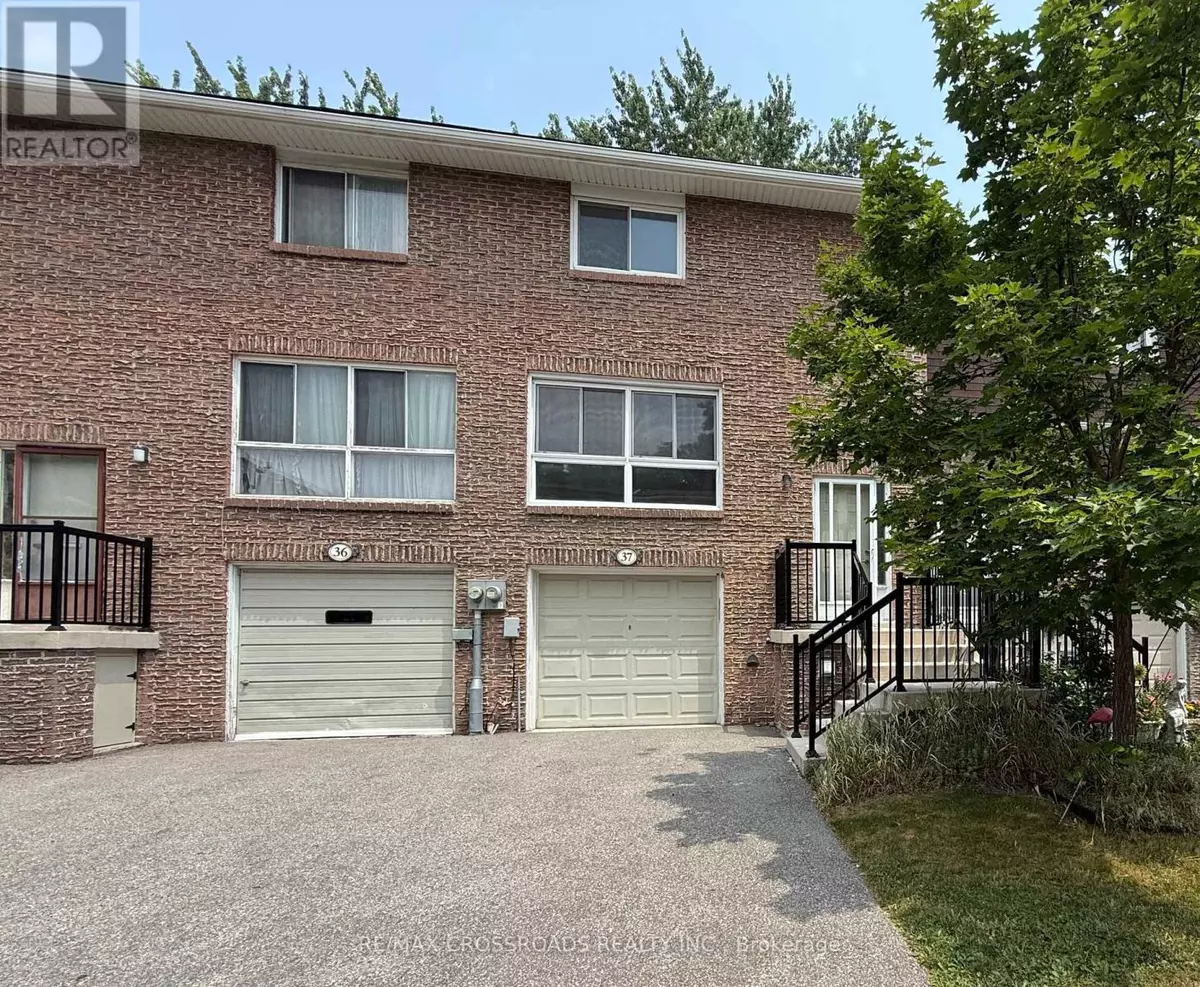 Toronto (eringate-centennial-west Deane), ON M9C3T5,625 Rathburn RD #37