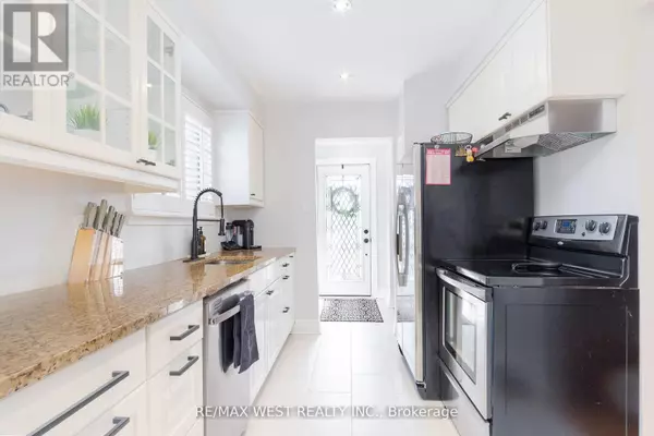 Brampton (madoc), ON L6V2G9,30 TINDALE ROAD