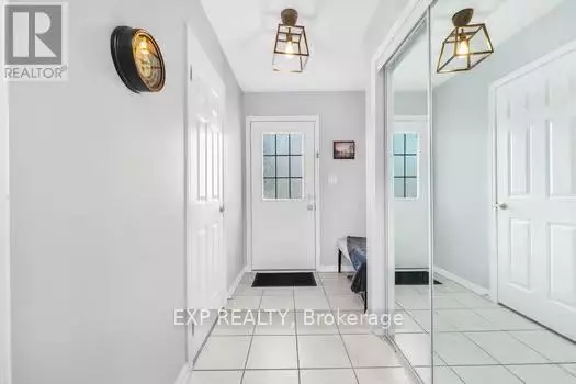 Brampton (northwest Brampton), ON L7A0W1,14 DEANCREST ROAD