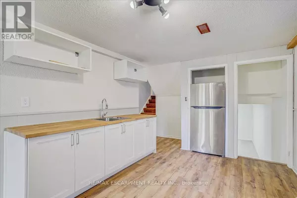 Mississauga (erin Mills), ON L5L1Z3,4252 Jefton CRES #Lower