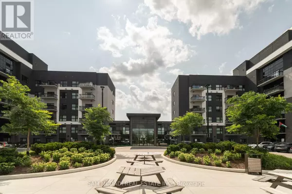 102 Grovewood Common #630, Oakville (go Glenorchy), ON L6H0X2