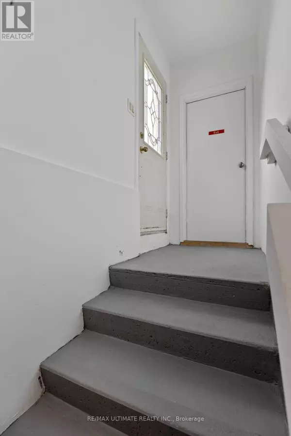 Mississauga (hurontario), ON L5R2G2,BASEMENT APT. - 5359 HUNTINGFIELD DRIVE