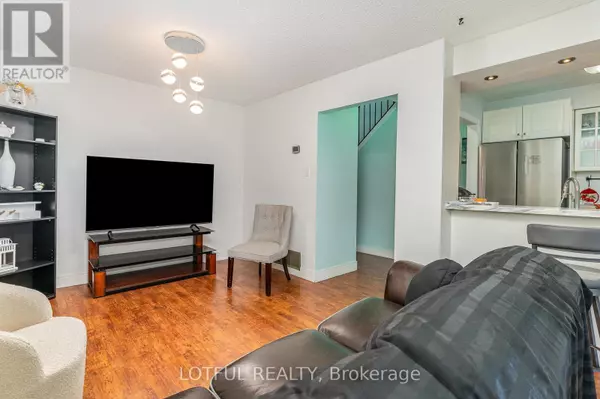 Brampton (madoc), ON L6V3J8,134 ROYAL SALISBURY WAY