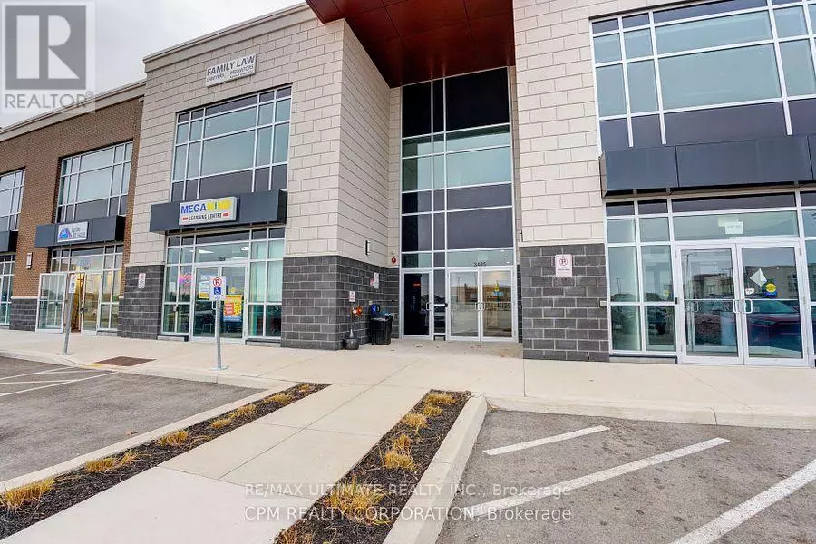 Oakville (qe Queen Elizabeth), ON L6L0E3,3485 Rebecca ST #206
