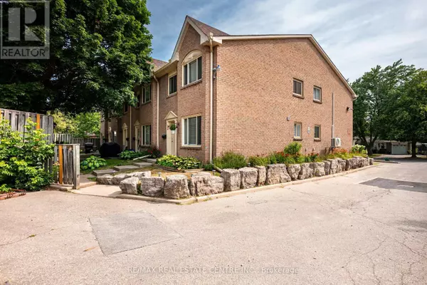 Orangeville, ON L9W2X6,2 Cedar DR #5