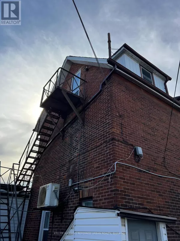 Toronto (weston), ON M9N3C5,THIRD FLOOR - 225 ROSEMOUNT AVENUE