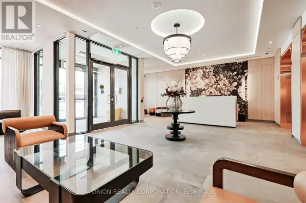Toronto (yorkdale-glen Park), ON M6B0B1,556 Marlee AVE #722