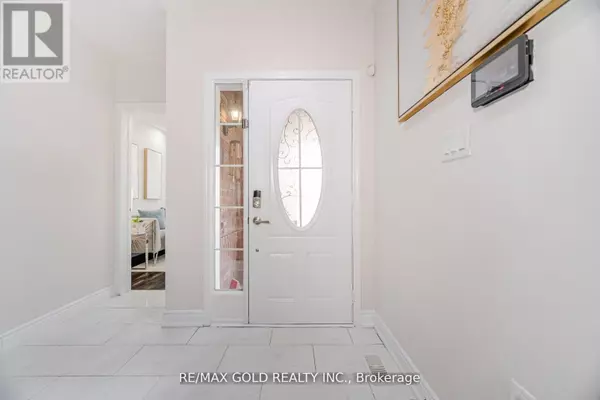 Brampton (bram East), ON L6P3P9,49 BIDDENS SQUARE