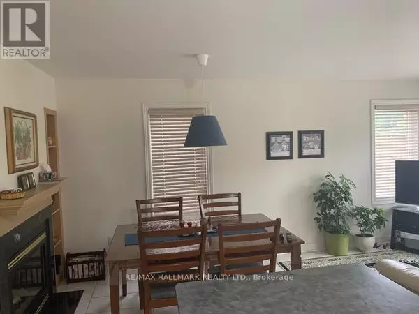 Mississauga (meadowvale Village), ON L5W1B7,6987 ELLIOTT PARLIAMENT STREET