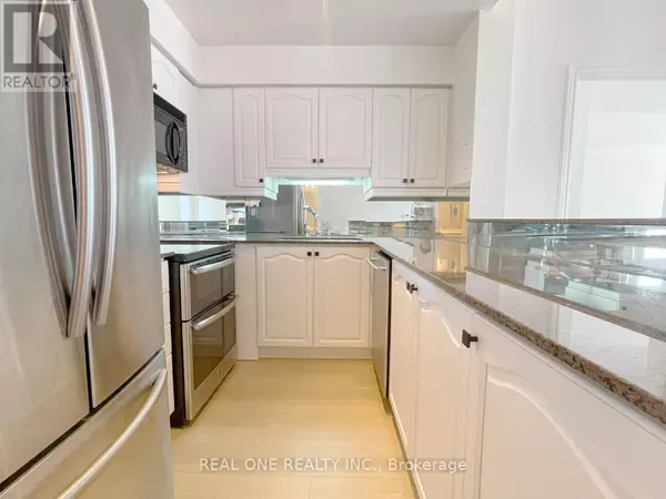 Oakville (qe Queen Elizabeth), ON L6J7W2,40 Old Mill RD #706
