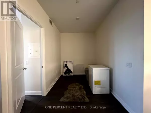 Toronto (islington-city Centre West), ON M9B0C1,50 Thomas Riley RD #819