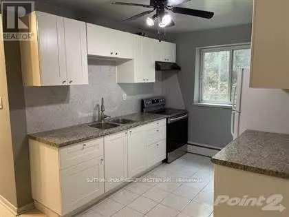 Toronto (stonegate-queensway), ON M8Y1R8,31 Cannon RD #6