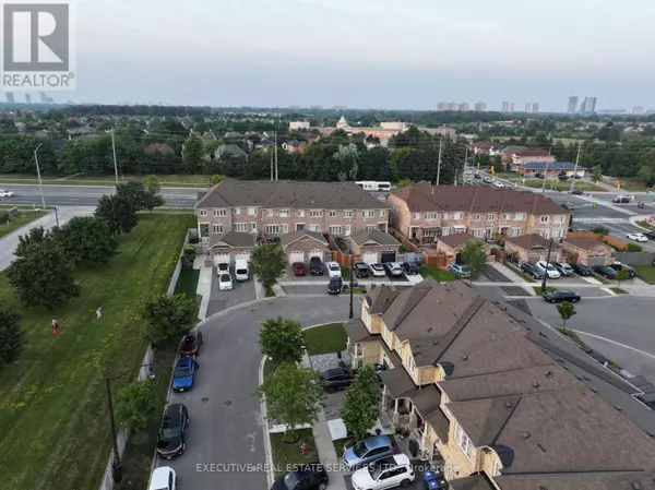 Brampton (credit Valley), ON L6Y0H7,64 HATTON COURT