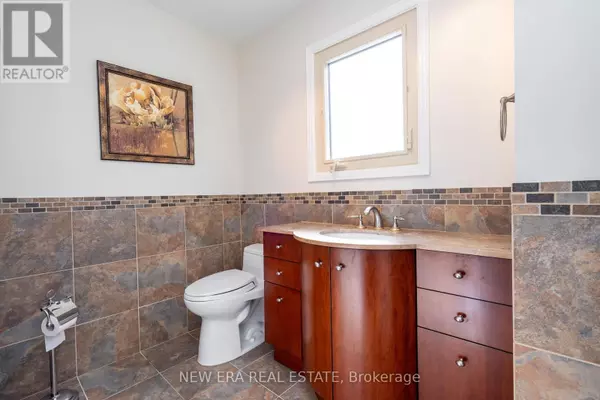 Brampton (snelgrove), ON L6Z1T6,6 CAIRNMORE COURT