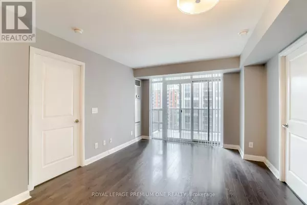 Toronto (islington-city Centre West), ON M9A0A1,1 Michael Power PL #911