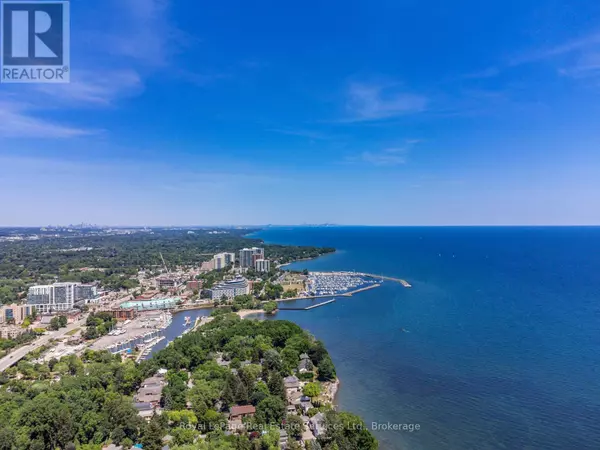 Oakville (br Bronte), ON L6L5X8,0 VICTORIA STREET