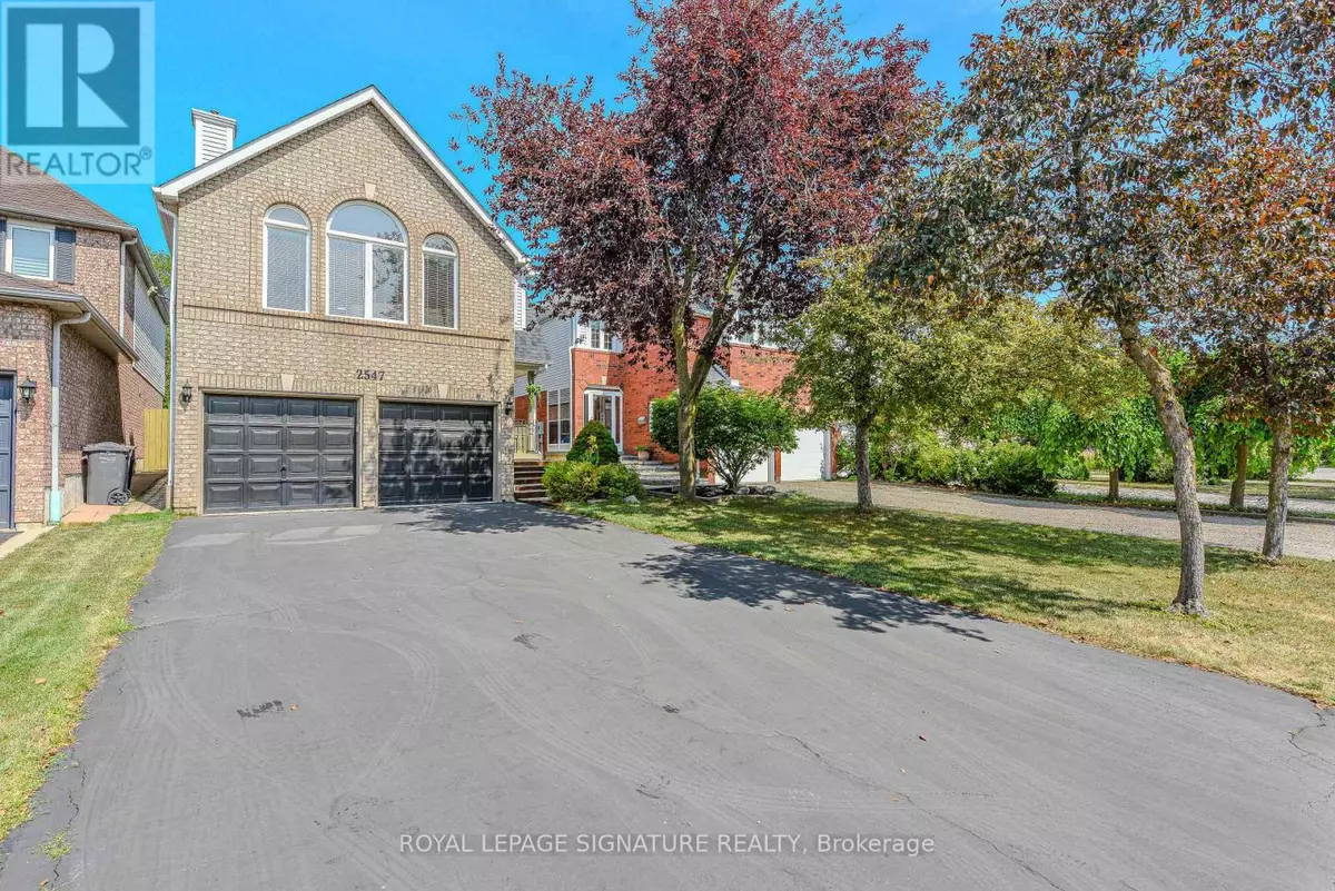Mississauga (central Erin Mills), ON L5M5L5,2547 RAGLAN COURT