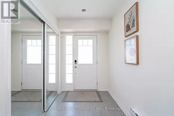 Brampton (northwest Brampton), ON L7A4P1,221 REMEMBRANCE ROAD E