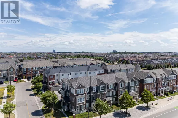 Brampton (northwest Brampton), ON L7A4P1,221 REMEMBRANCE ROAD E