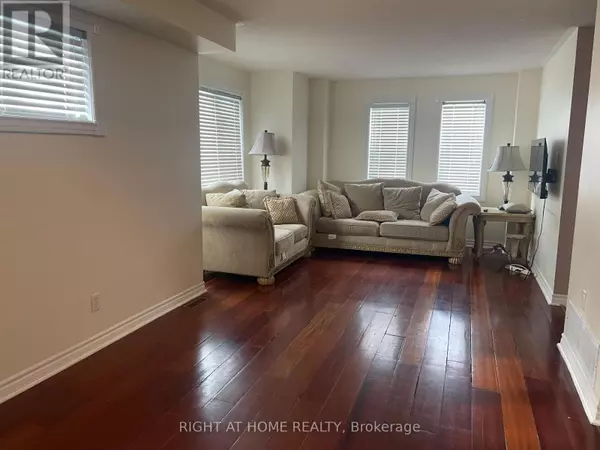 Mississauga (central Erin Mills), ON L5M5X1,5865 Dalebrook CRES #70B