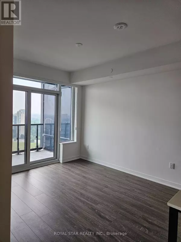 Mississauga (central Erin Mills), ON L5M2T2,2495 Eglinton AVE West #1706